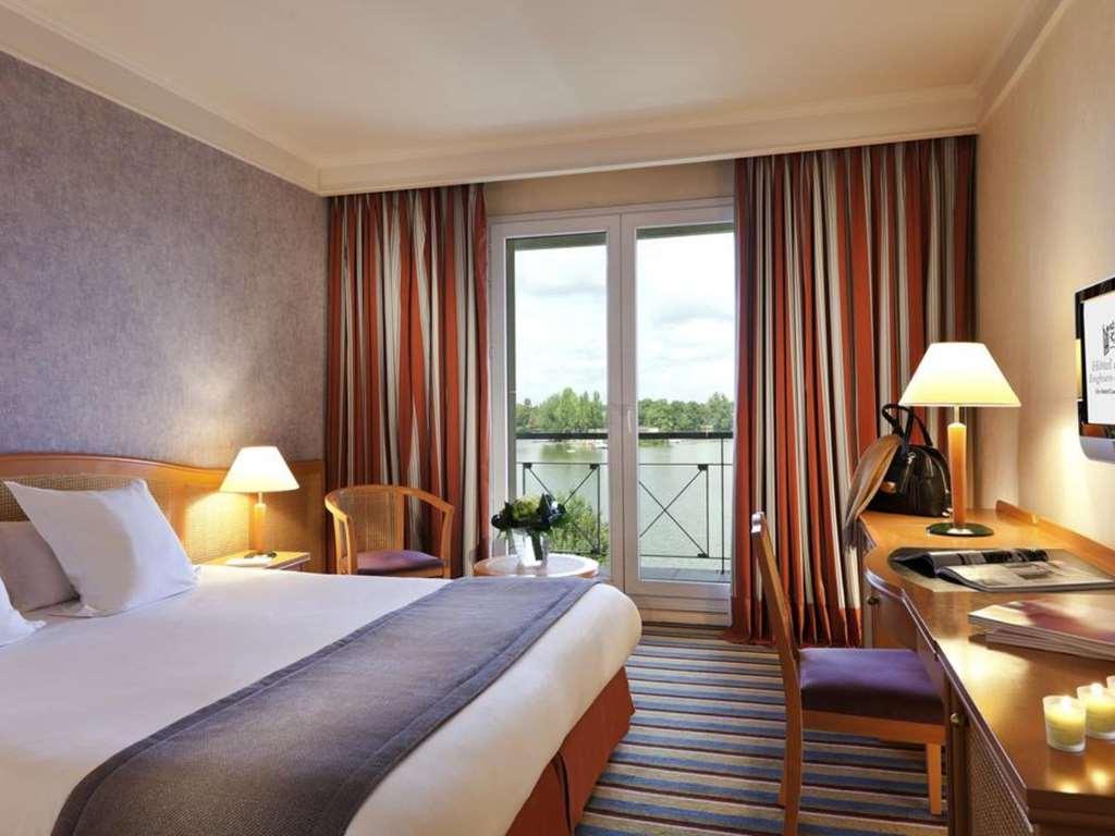 Hotel Barriere Le Grand Hotel Enghien-Les-Bains Pokoj fotografie