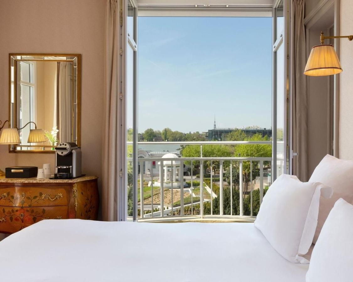 Hotel Barriere Le Grand Hotel Enghien-Les-Bains Exteriér fotografie