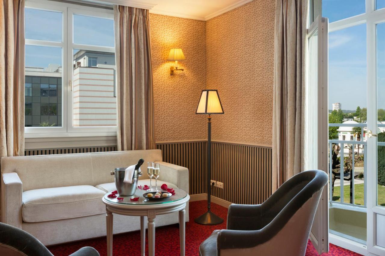 Hotel Barriere Le Grand Hotel Enghien-Les-Bains Exteriér fotografie